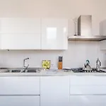 דירה Modern Luxury Attic - Bymyhomeincomo *