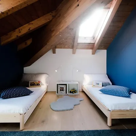 דירה Modern Luxury Attic - Bymyhomeincomo *