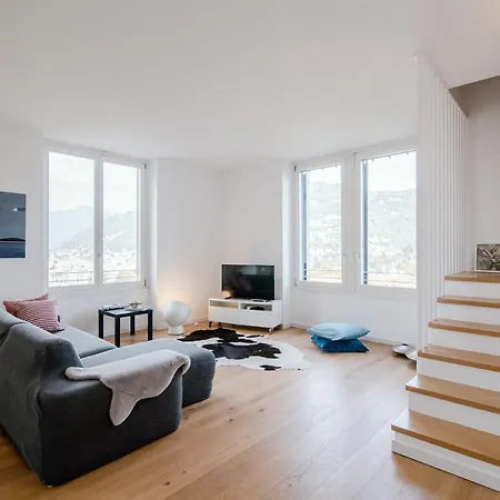 Modern Luxury Attic - Bymyhomeincomo Como