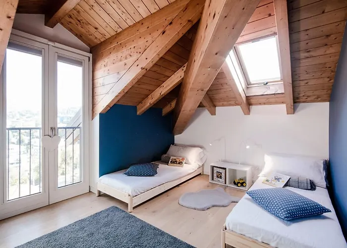 Modern Luxury Attic - Bymyhomeincomo *