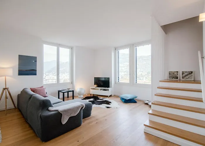 Modern Luxury Attic - Bymyhomeincomo Como