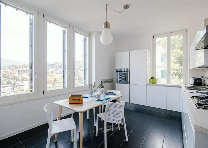 Modern Luxury Attic - Bymyhomeincomo *