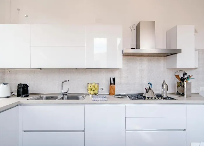 Apartamento Modern Luxury Attic - Bymyhomeincomo *